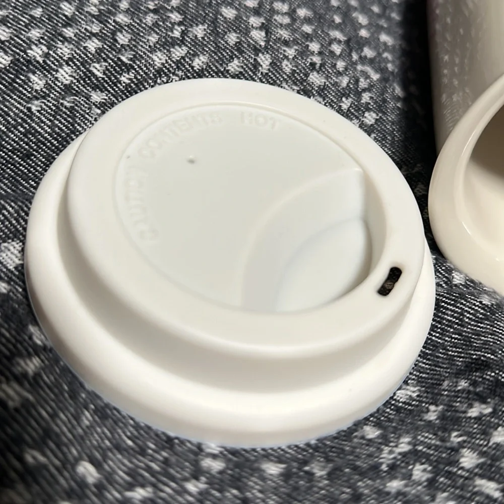 Lancome Ceramic Travel Mug O Oui With White Rubber Lid 🌺